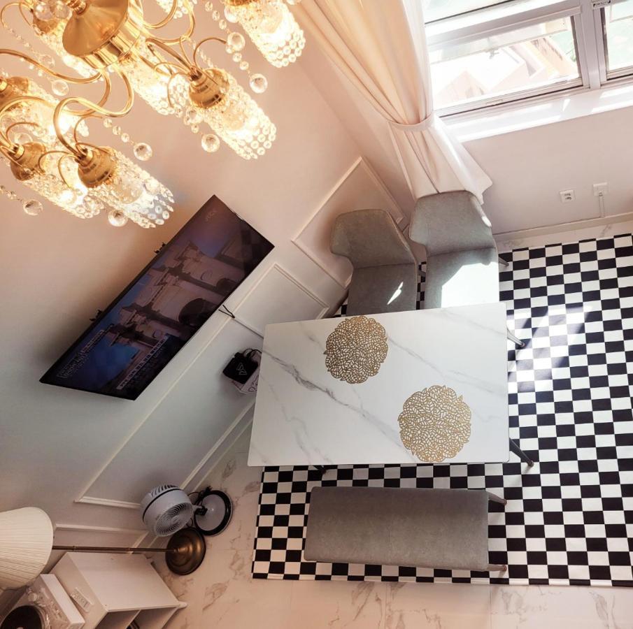 Blooming Guest House Daegu Esterno foto